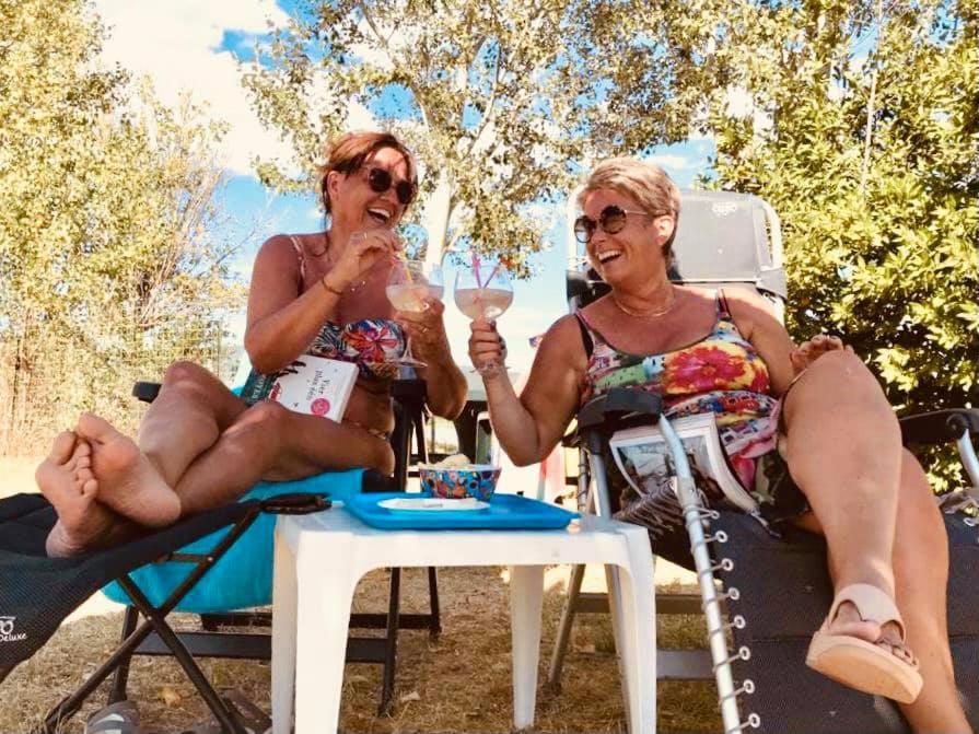 Camping Village Punta Navaccia Tuoro sul Trasimeno Bagian luar foto