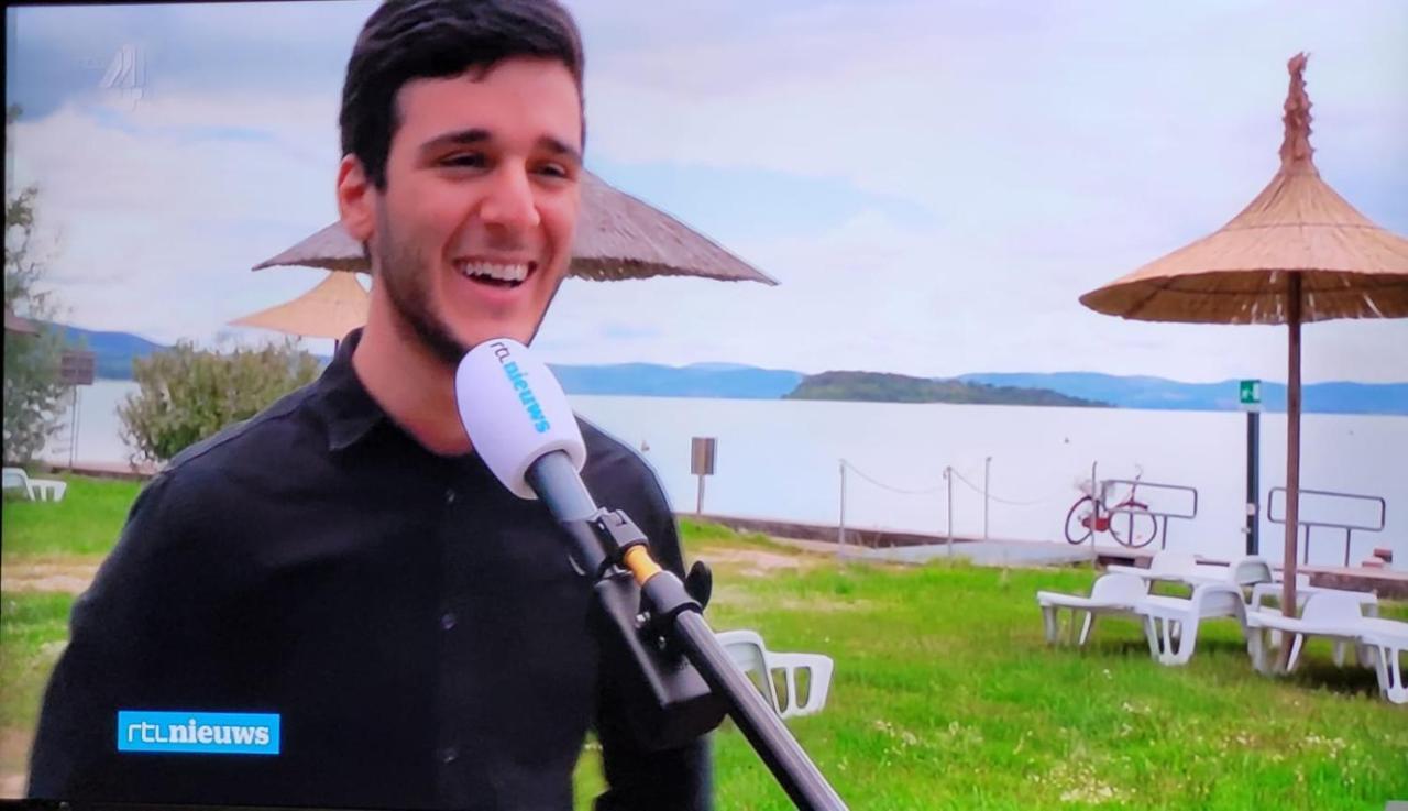 Camping Village Punta Navaccia Tuoro sul Trasimeno Bagian luar foto