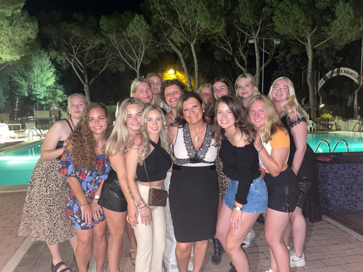 Camping Village Punta Navaccia Tuoro sul Trasimeno Bagian luar foto