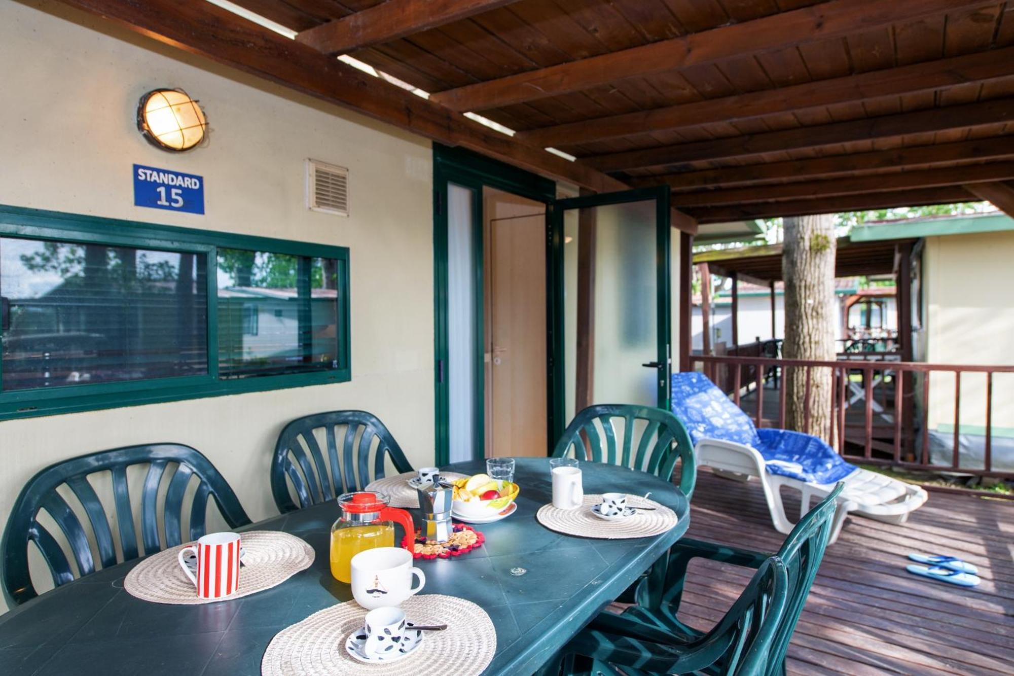 Camping Village Punta Navaccia Tuoro sul Trasimeno Bagian luar foto