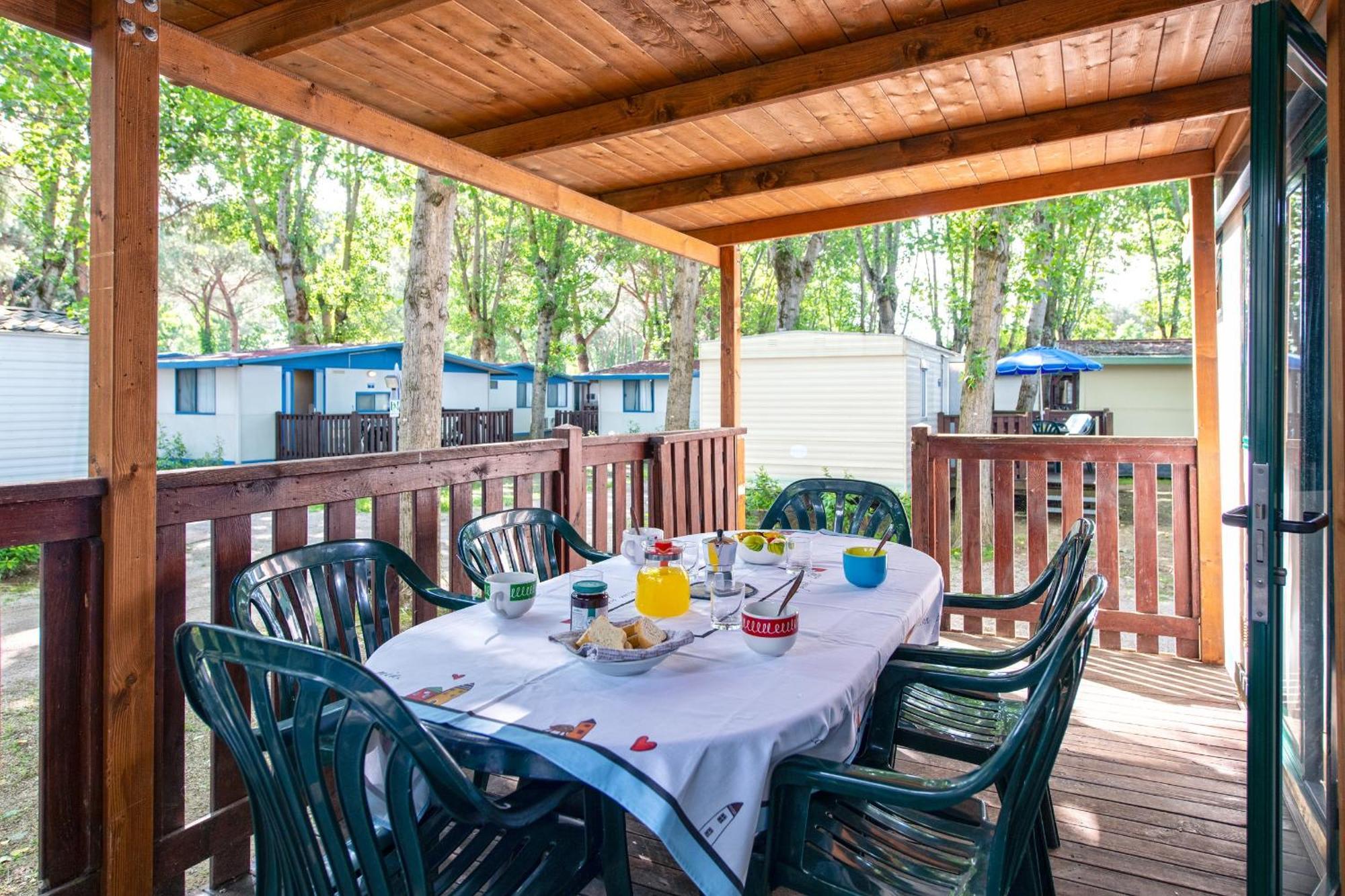 Camping Village Punta Navaccia Tuoro sul Trasimeno Bagian luar foto